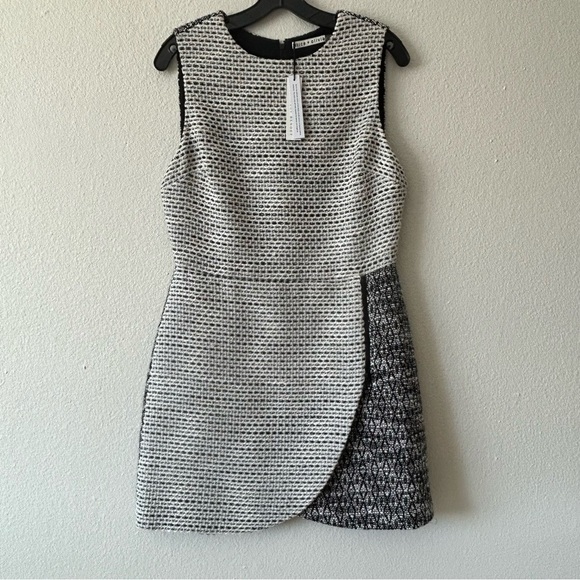 NWT Alice + Olivia Sally Side Zip Boucle Tweed Mini Dress 10 Boucle $440 - Picture 6 of 16